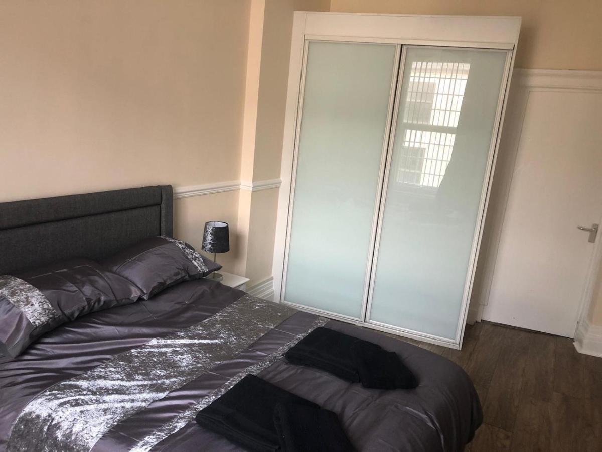 Sandy Pad'S Apartments Rhyl Luaran gambar